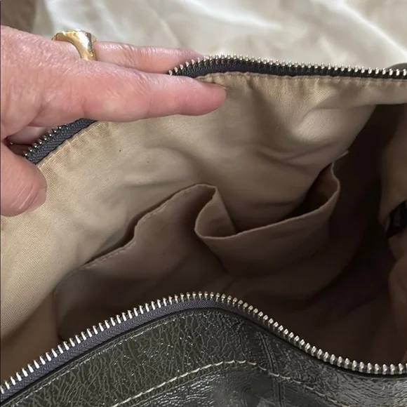 Coach Black Leather Shoulder Bag with Adjustable Strap - Picture 5 of 5